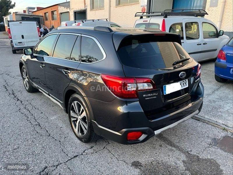 Subaru Outback 2.5i Executive Plus S CVT Lineartr. AWD de 2018 con 99.000 Km por 27.890 EUR. en Madrid