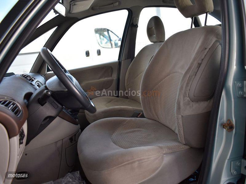 Citroen Xsara Picasso 1.6 SX de 2003 con 244.526 Km por 2.750 EUR. en Salamanca