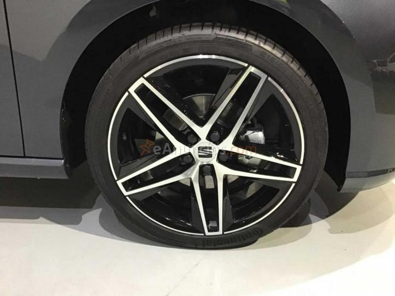 SEAT IBIZA 1.5 TSI FR PLUS DSG 5P