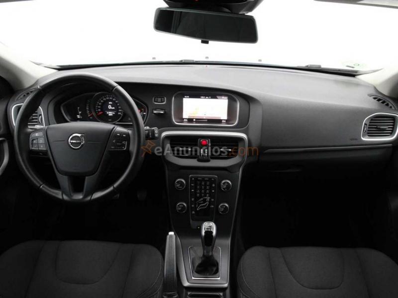 VOLVO V40 2.0 D2 KINETIC 5P -