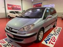 Peugeot 807 Premium 2.0 HDI 136 FAP de 2008 con 157.000 Km por 7.499 EUR. en Cordoba