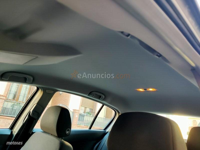 Opel Astra OPEL  1.7CDTi Enjoy 100 de 2004 con 250.000 Km por 3.500 EUR. en Granada