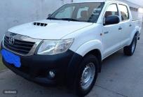 Toyota Hilux 2.5 D4D Doble Cabina GX 4x4 de 2016 con 95.000 Km por 23.900 EUR. en Granada