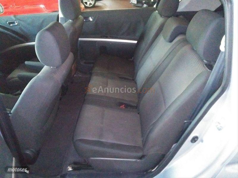 Toyota Corolla Verso 2.2 D4D 136cv Luna de 2007 con 230.000 Km por 4.290 EUR. en Madrid