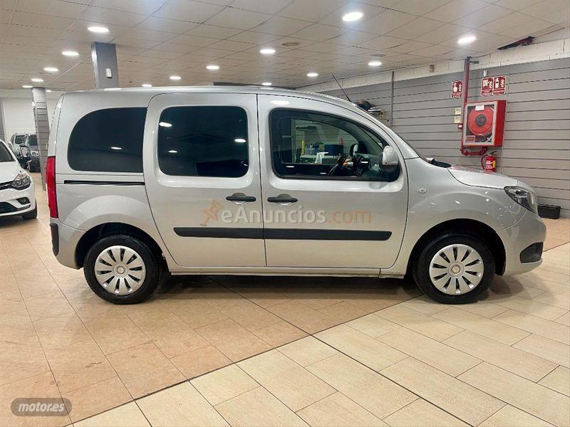 Mercedes Citan 111 CDI Tourer Prime Largo de 2015 con 180.000 Km por 10.990 EUR. en Lleida
