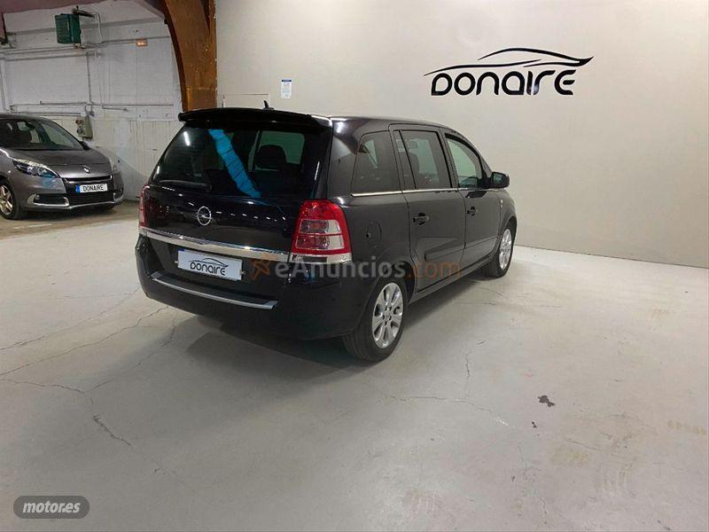 Opel Zafira 1.7 CDTi 111 Years de 2010 con 200.000 Km por 5.800 EUR. en La Coruna