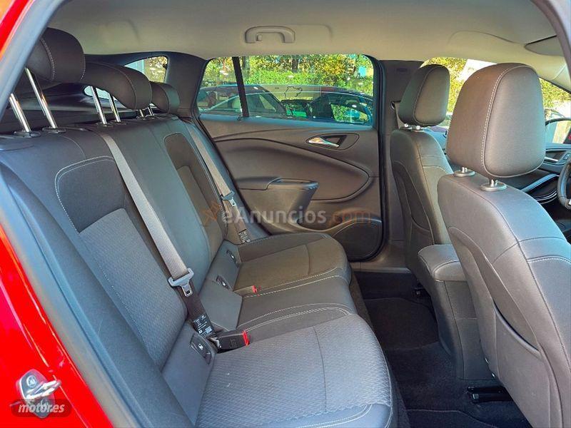 Opel Astra 1.6 CDTi SS 100kW Innovation Auto ST de 2018 con 106.000 Km por 14.990 EUR. en Madrid