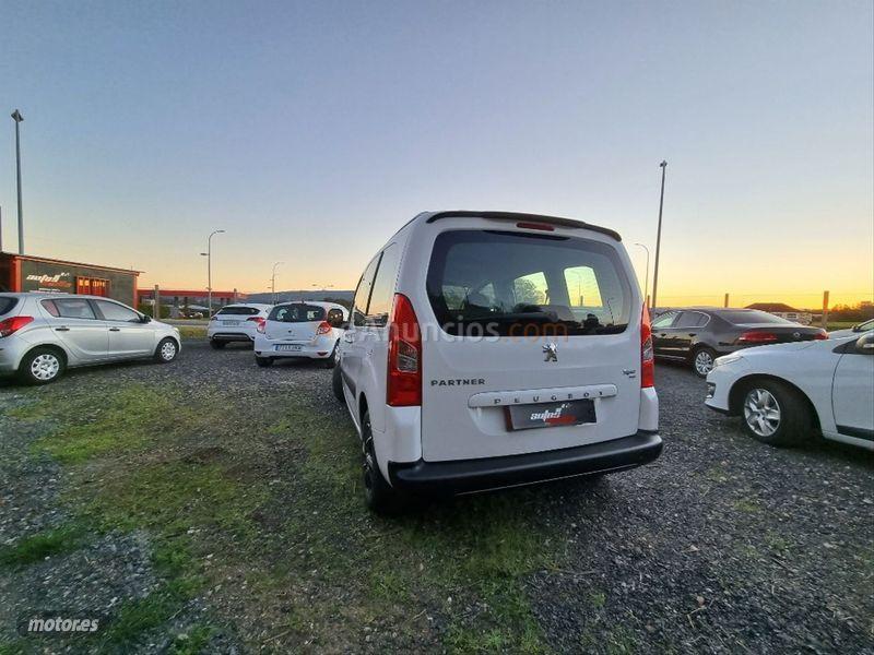 Peugeot Partner Tepee Active 1.6 eHDi 92cv STT de 2012 con 145.339 Km por 8.900 EUR. en Pontevedra