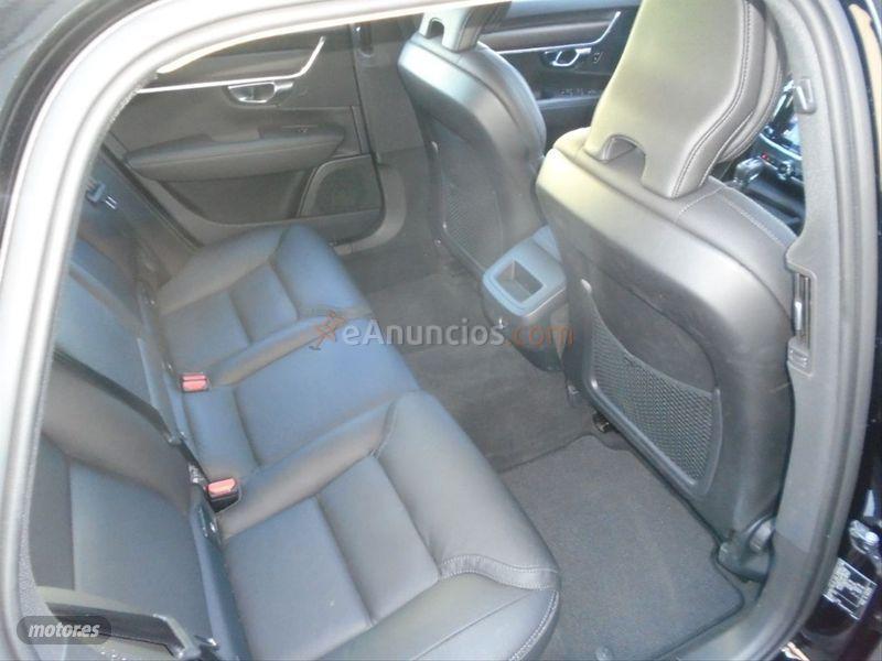 Volvo V 90 2.0 D4 AWD Auto de 2019 con 45.390 Km por 32.600 EUR. en Asturias