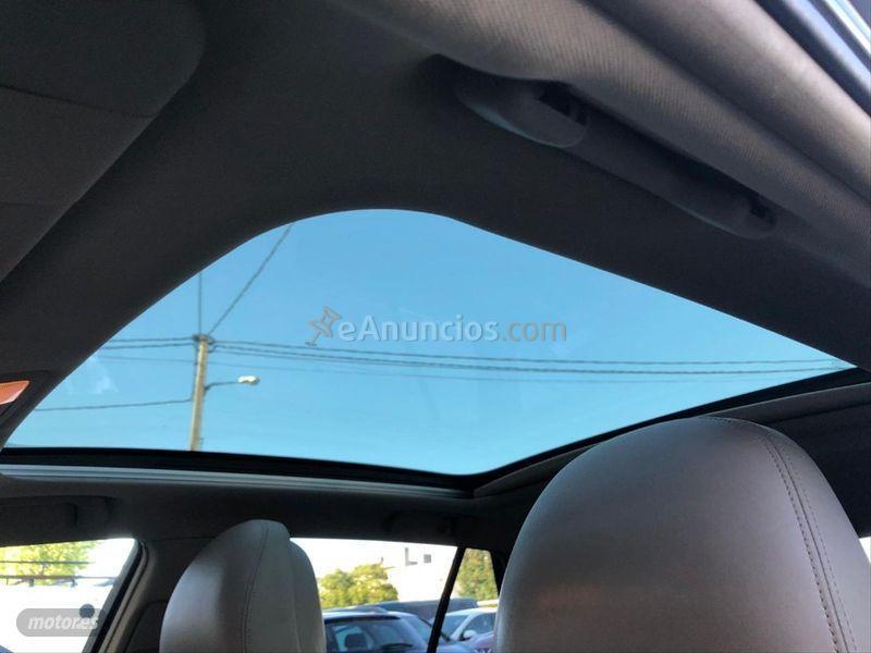 Toyota Avensis 2.2 D4D Executive Wagon de 2009 con 245.000 Km por 3.400 EUR. en Cantabria