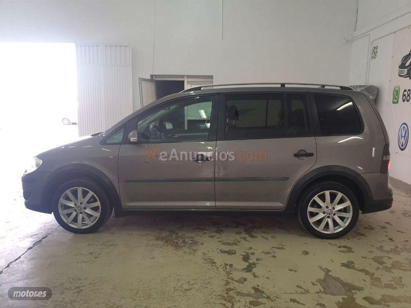 Volkswagen Touran 2.0 TDI 140cv DSG Highline de 2008 con 189.000 Km por 7.900 EUR. en Murcia