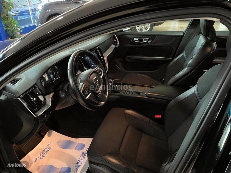 Volvo V 60 2.0 D3 Momentum Auto de 2019 con 110.000 Km por 24.950 EUR. en Ciudad Real