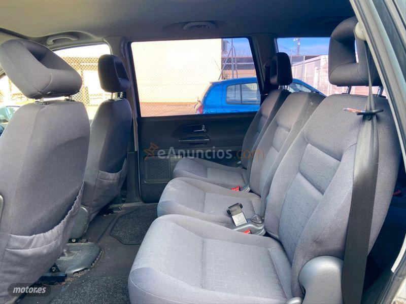 Seat Alhambra 1.9 TDi 115CV Sport de 2003 con 380.000 Km por 2.499 EUR. en Zaragoza