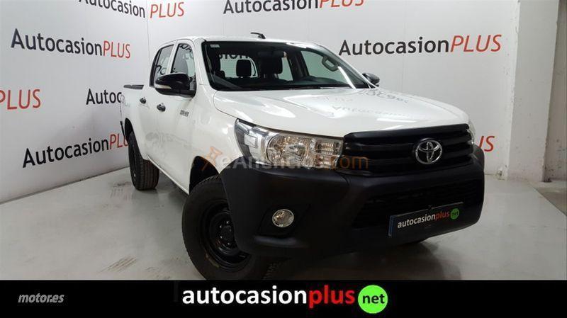 Toyota Hilux 2.4 D4D Cabina Doble GX de 2018 con 75.000 Km por 24.990 EUR. en Cantabria