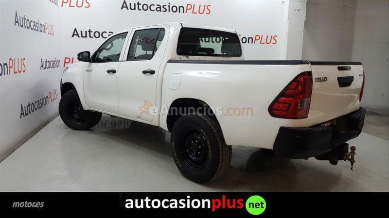 Toyota Hilux 2.4 D4D Cabina Doble GX de 2018 con 75.000 Km por 24.990 EUR. en Cantabria