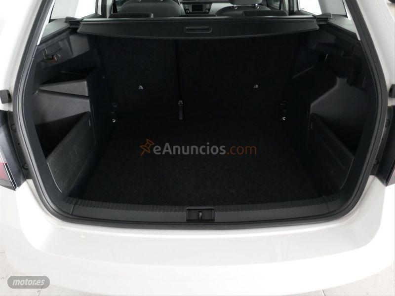 Skoda Fabia Combi 1.0 TSI 70KW 95cv Ambition de 2020 con 15.684 Km por 14.900 EUR. en Valladolid