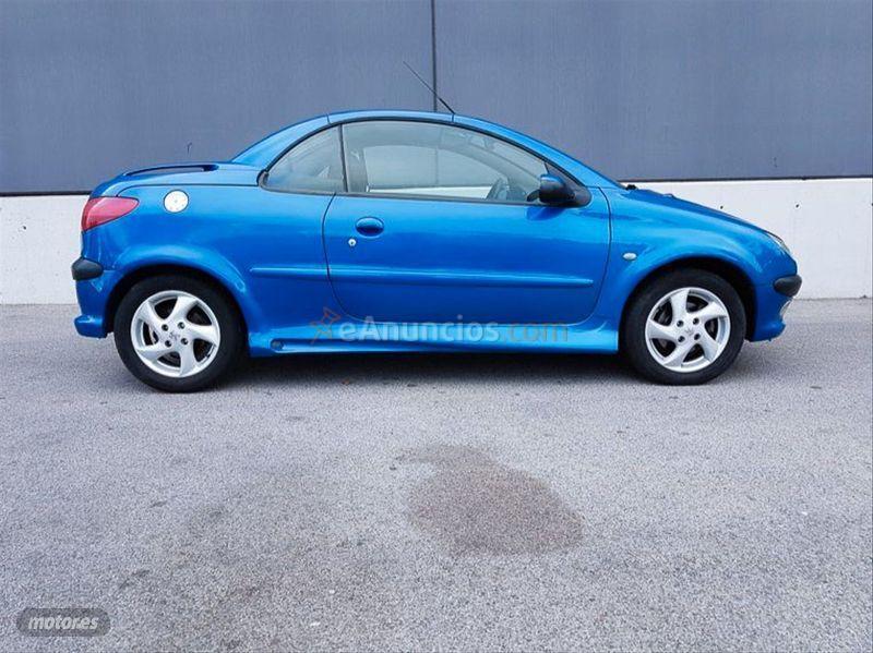 Peugeot 206 1.6 de 2002 con 196.300 Km por 2.390 EUR. en Tarragona