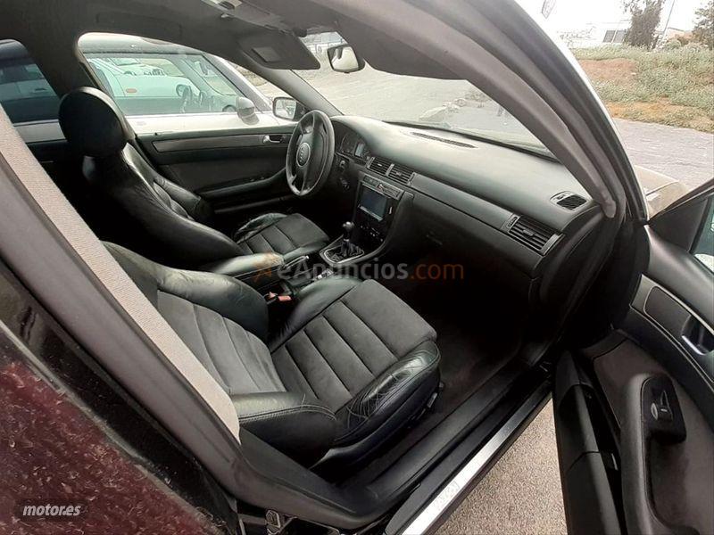 Audi A6 1.9 TDI Seis Velocidades AVANT de 2003 con 340.000 Km por 2.500 EUR. en Badajoz