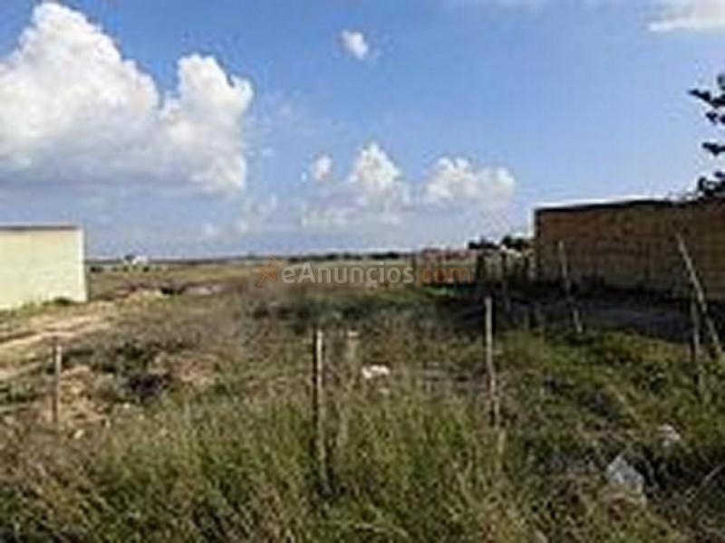 1 suelo urbanizable sector de 15791 m2.  Uso mayoritario residencial, de 8527 m2 de edificabilidad total, y con un máximo de 70 viviendas.