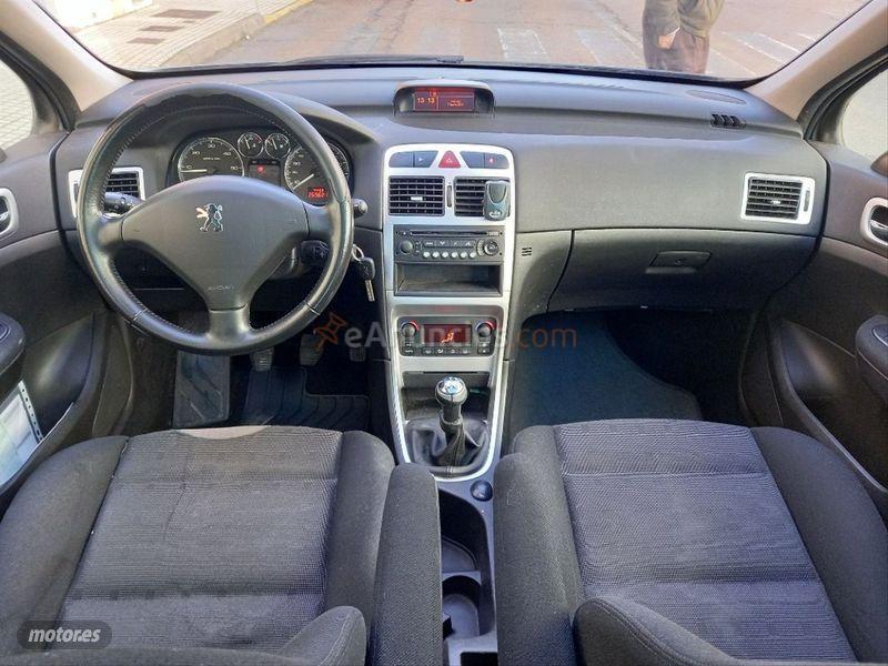 Peugeot 307 SW 1.6 HDi Pack de 2006 con 264.000 Km por 2.199 EUR. en Zamora