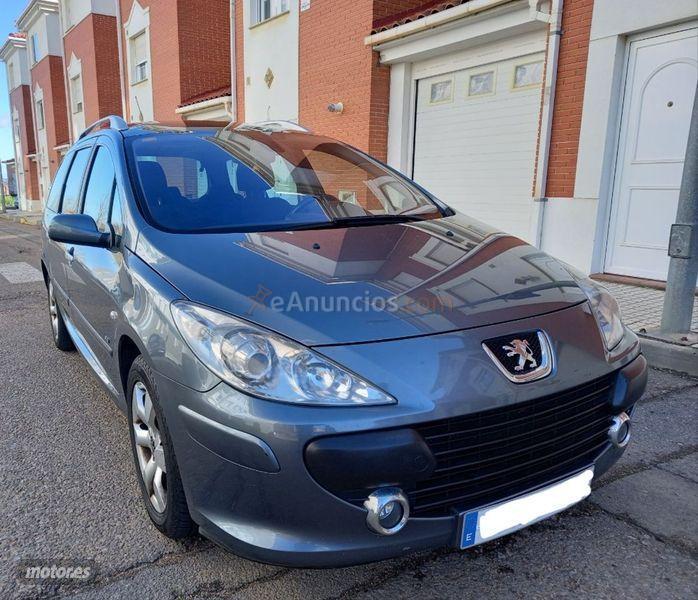 Peugeot 307 SW 1.6 HDi Pack de 2006 con 264.000 Km por 2.199 EUR. en Zamora