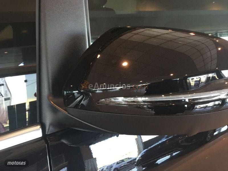 Mercedes Clase V 250 d Avantgarde Largo de 2021 con 7 Km por 68.053 EUR. en Ourense