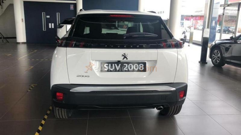 Peugeot 2008   BlueHDI 81kW (110CV) Allure Pack