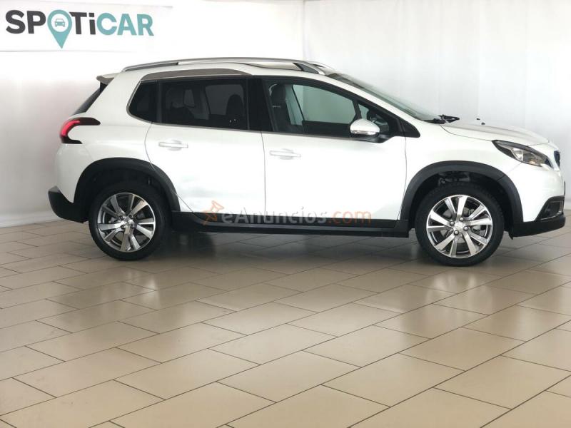 Peugeot 2008   1.2 PureTech 81KW (110CV)S&S EAT6 Allure