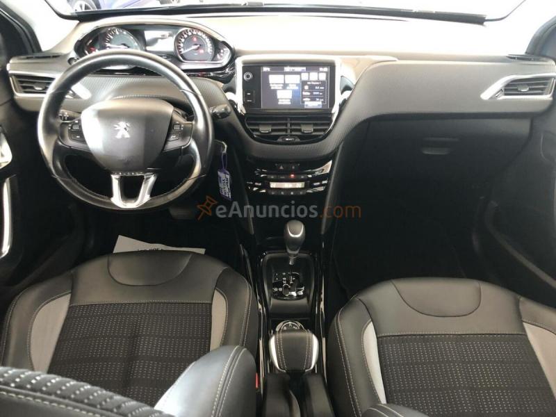 Peugeot 2008   1.2 PureTech 81KW (110CV)S&S EAT6 Allure