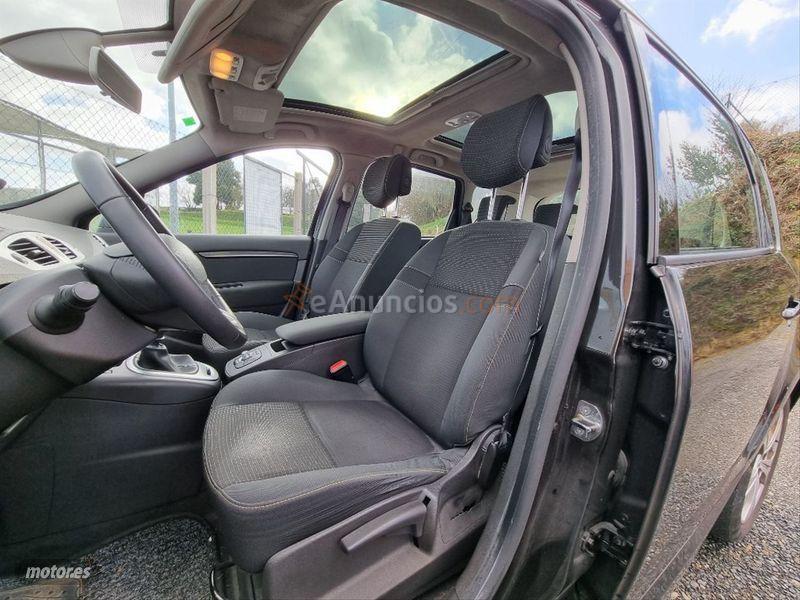 Renault Scenic Dynamique 1.5dCi 105cv eco2 de 2009 con 133.000 Km por 7.600 EUR. en Pontevedra