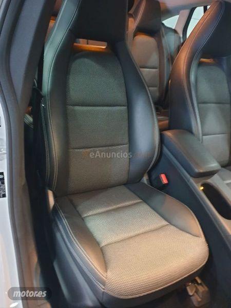 Mercedes Clase CLA CLA 200 d Shooting Brake de 2017 con 130.000 Km por 21.999 EUR. en Sevilla