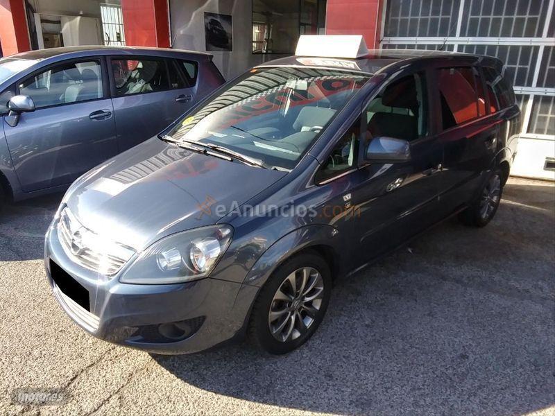 Opel Zafira 1.9 CDTi 120 CV 111 Years de 2010 con 290.000 Km por 4.990 EUR. en Madrid