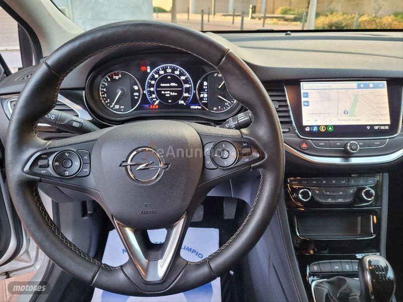 Opel Astra 1.2T SHR 107kW 145CV Elegance ST de 2020 con 17.000 Km por 17.300 EUR. en Barcelona