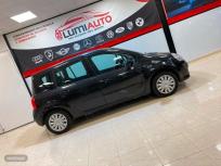 Renault Grand Modus Authentique 2010 dCi 75 eco2 E5 de 2011 con 150.000 Km por 4.500 EUR. en Murcia