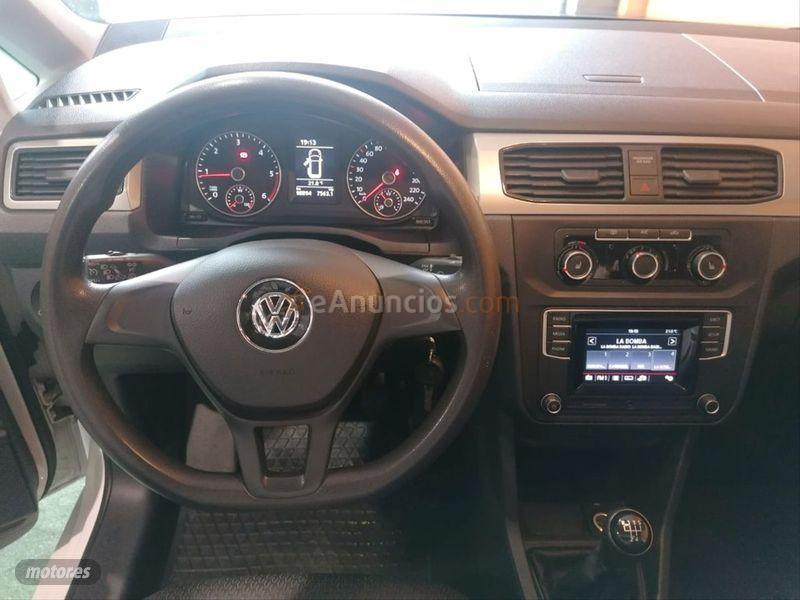 Volkswagen Caddy Trendline BlueMotion 2.0 TDI SCR 102CV de 2015 con 98.894 Km por 14.500 EUR. en Asturias