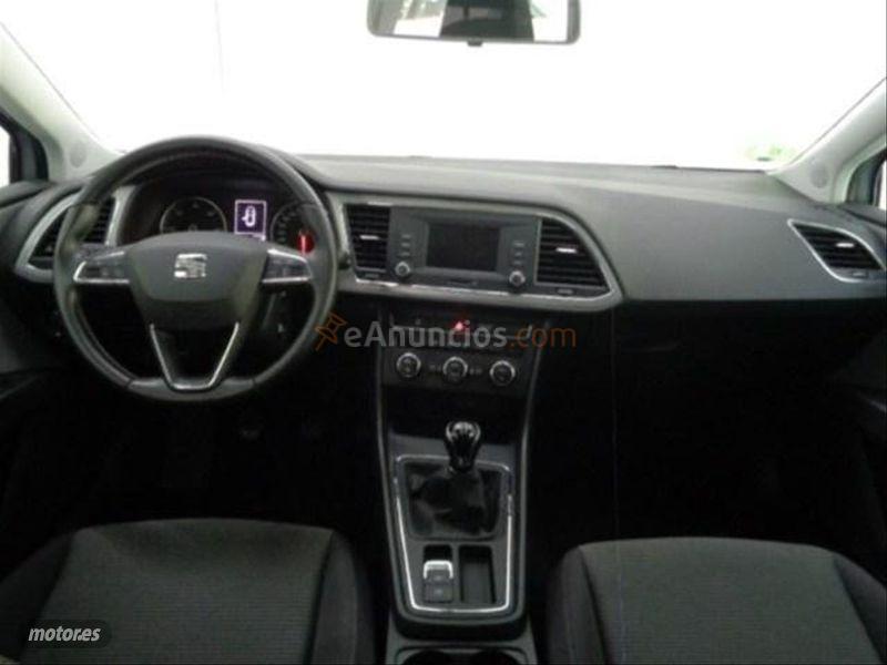 Seat Leon ST 1.6 TDI 85kW 115CV StSp Style de 2017 con 81.184 Km por 14.490 EUR. en Madrid