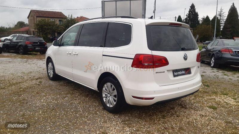 Volkswagen Sharan 2.0 TDI 140cv Advance BlueMotion Tech de 2014 con 110.000 Km por 18.900 EUR. en La Coruna