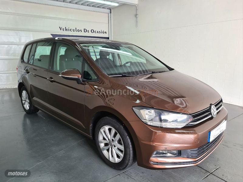 Volkswagen Touran Edition 1.6 TDI CR 110CV BMT de 2016 con 98.700 Km por 18.500 EUR. en Ourense