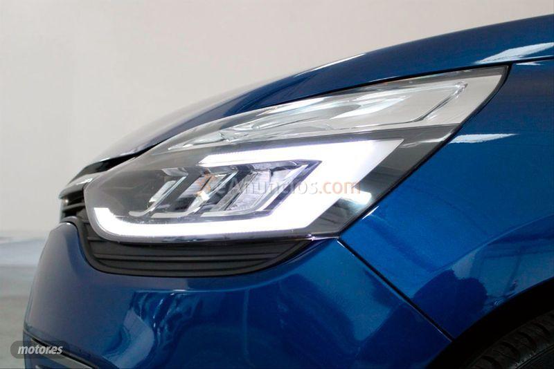 Renault Clio Sport Tou. Zen En. TCe 87kW 120CV EDC de 2017 con 99.150 Km por 12.290 EUR. en Madrid