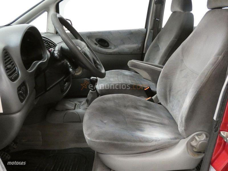 Seat Alhambra 1.9 TDI NOSTRUM de 2000 con 280.000 Km por 2.800 EUR. en Sevilla