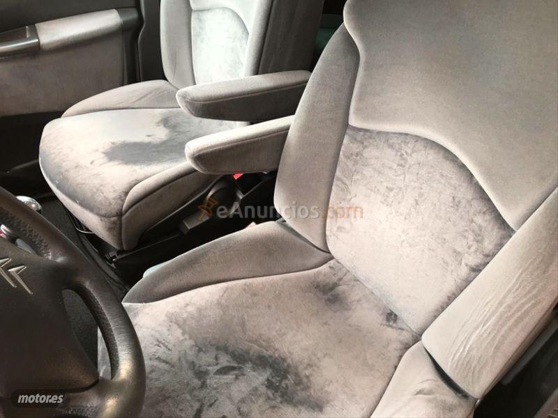 Citroen C8 2.0i 16v Premier II de 2006 con 179.000 Km por 4.500 EUR. en Madrid