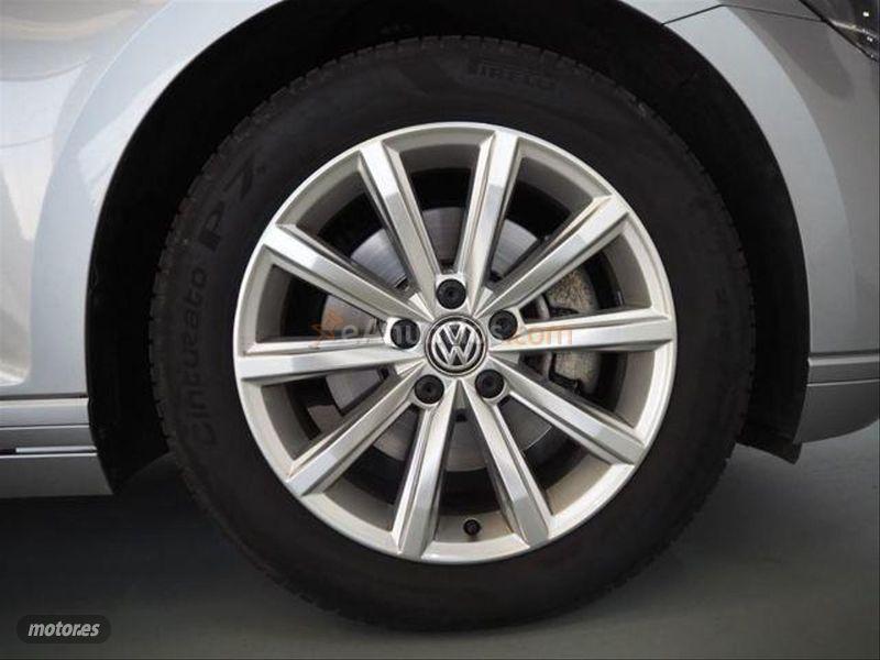 Volkswagen Passat Variant Executive 1.5 TSI 110kW 150CV de 2020 con 30.981 Km por 27.800 EUR. en La Coruna
