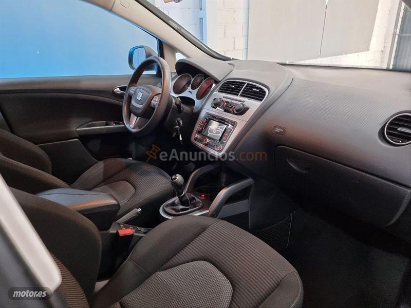 Seat Altea XL 2.0 TDI 140cv Style de 2011 con 199.000 Km por 6.990 EUR. en Madrid