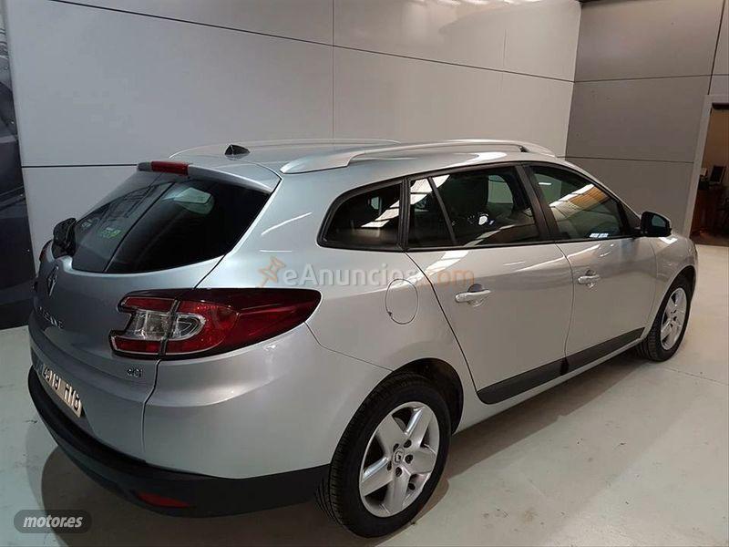 Renault Megane Sport Tourer Limited dCi 110 eco2 de 2014 con 120.000 Km por 8.500 EUR. en Sevilla