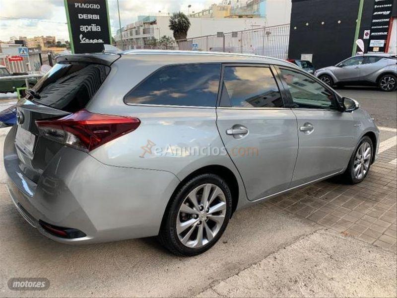 Toyota Auris 1.2 120T Feel Touring Sports de 2017 con 80.000 Km por 16.495 EUR. en Las Palmas