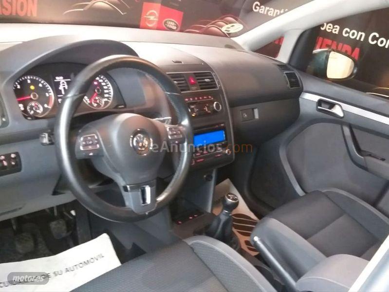 Volkswagen Touran 1.6 TDI 105cv Advance de 2011 con 192.324 Km por 10.490 EUR. en Madrid