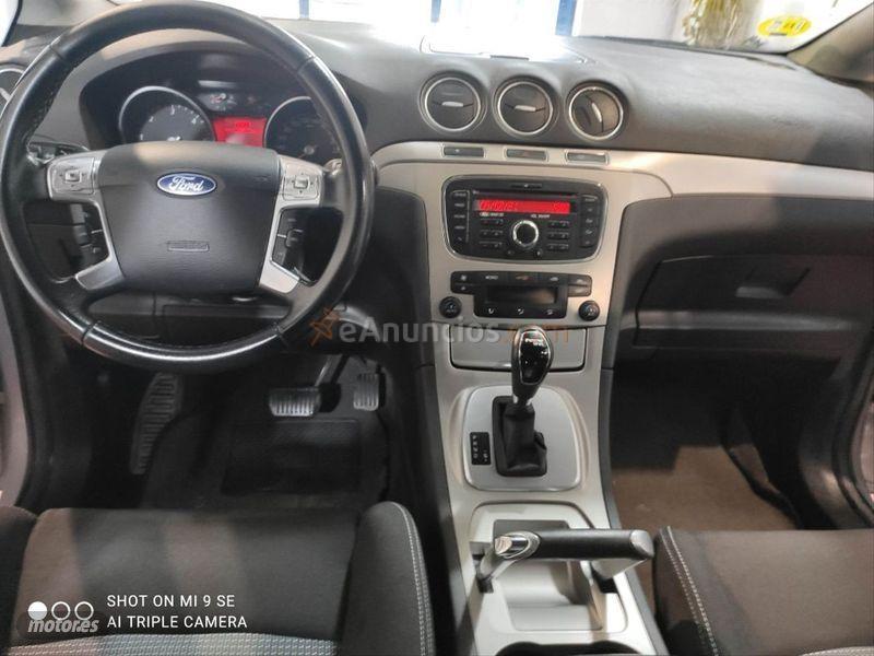 Ford S-Max 2.0 TDCi 140cv DPF Trend de 2011 con 200.000 Km por 6.250 EUR. en Madrid