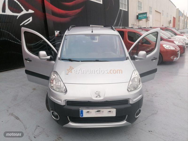 Peugeot Partner Tepee Active 1.6 HDi 92cv de 2013 con 135.142 Km por 9.499 EUR. en Murcia