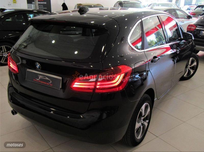 BMW Serie 2 218d Business de 2017 con 89.250 Km por 21.490 EUR. en Malaga