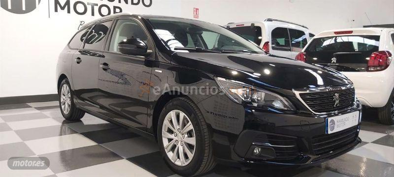 Peugeot 308 SW Style PureTech 130 SS 6 Vel. MAN de 2020 con 44.688 Km por 16.990 EUR. en Valladolid